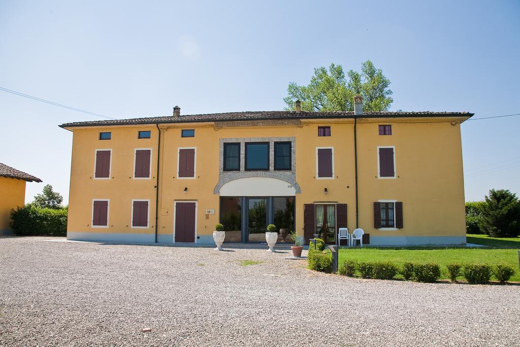 B&B Temenos Parma Exteriör bild