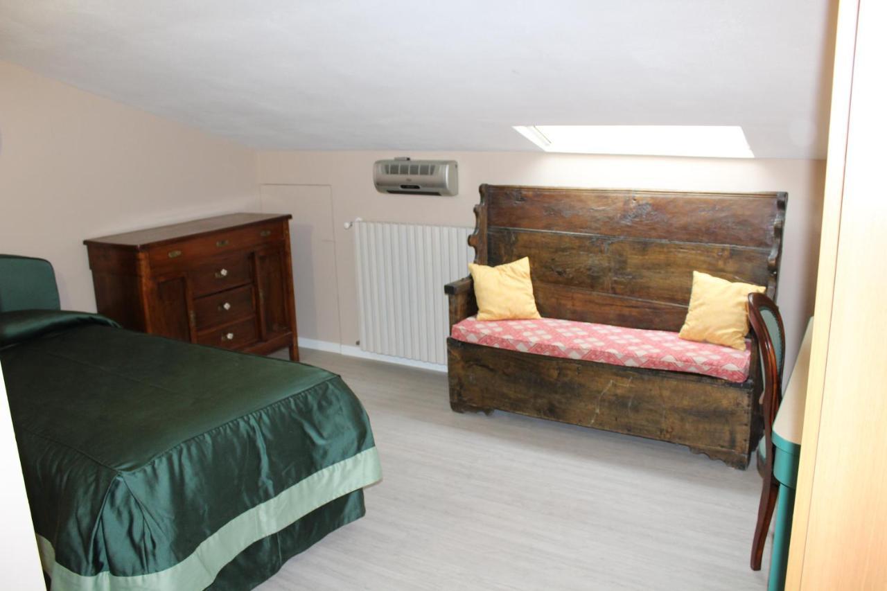 B&B Temenos Parma Exteriör bild