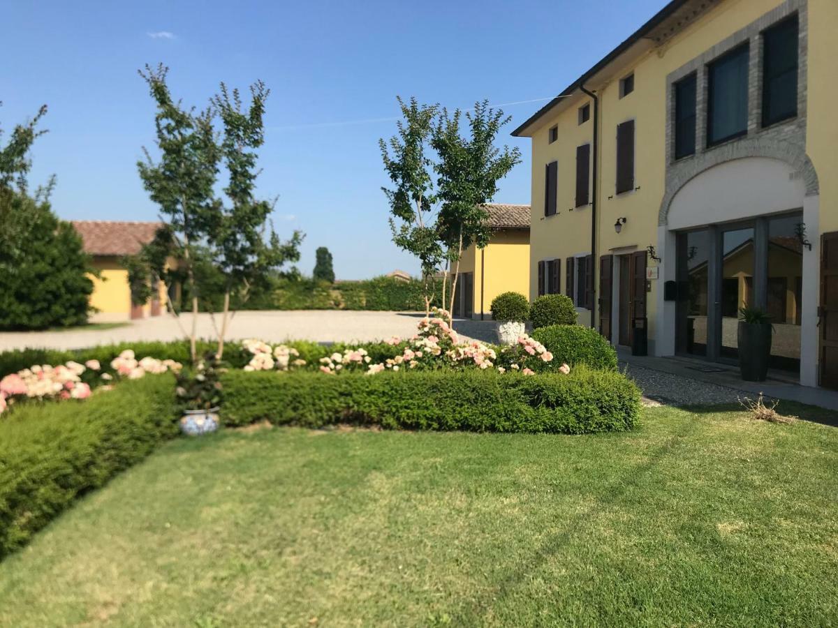 B&B Temenos Parma Exteriör bild